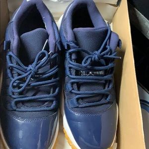 Jordan 11 Retro Low Midnight Navy (GS)